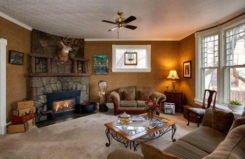 Avenue Hotel Bed And Breakfast