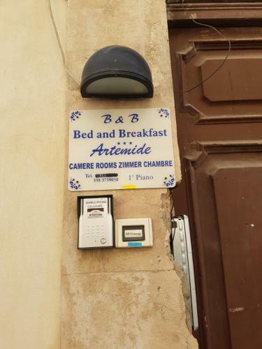 Bed & Breakfast Artemide Hotel