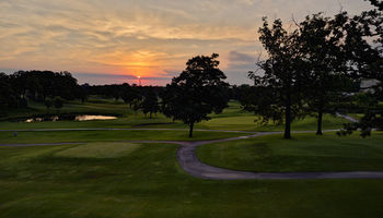 Hotel Eaglewood Resort & Spa