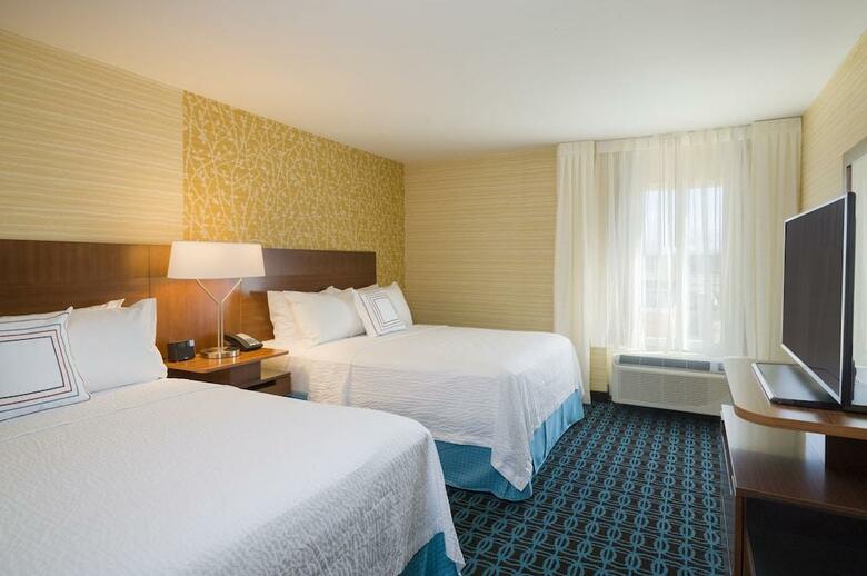 Crowne Plaza Hotel Paramus