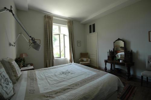 Hostal Ch�teau Le Tour - Chambres D'h�tes