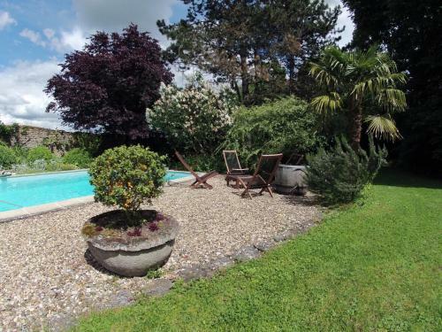 Bed & Breakfast Fleurs De Vignes