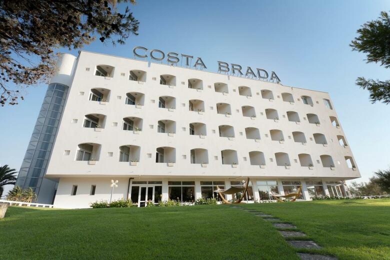Hotel Costa Brada Luxury Resort