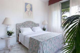 President Hotel