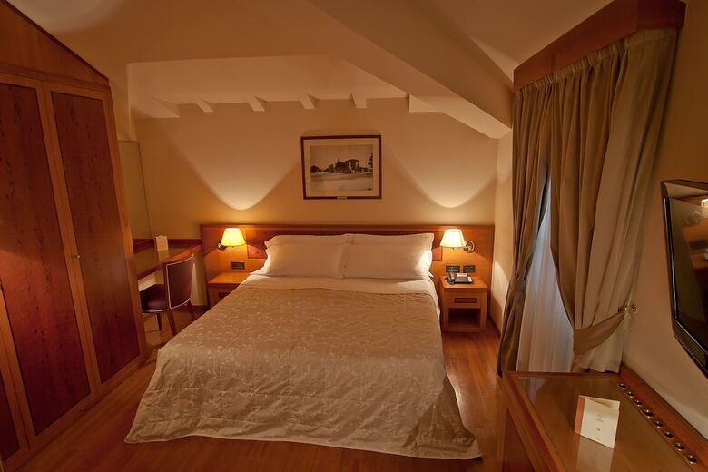 Hotel Albergo Celide