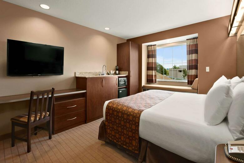 Hotel Microtel Inn & Suites - St Clairsville