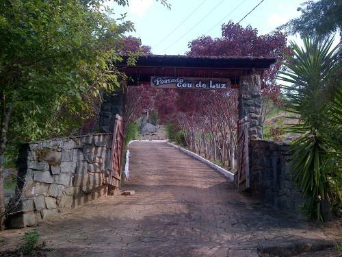 Hostal Pousada C�u De Luz