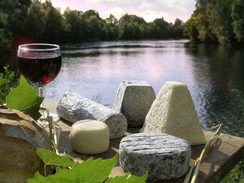 Bed & Breakfast Chambres D'h�tes Et Table D'h�tes L'intemporelle