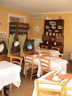 Inter-hotel Clair Hotel