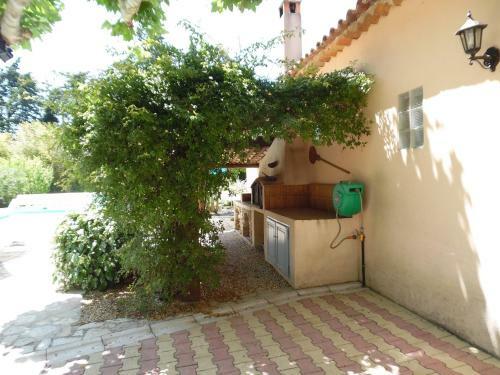 Bed & Breakfast Chambres D'h�tes Le Mas Du Platane