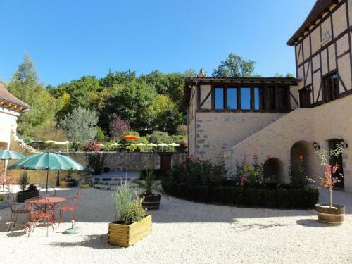 Bed & Breakfast Chambres D'h�tes De Charme Du Ch�teau De Missandre