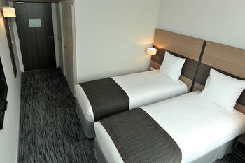 Dios Hotel