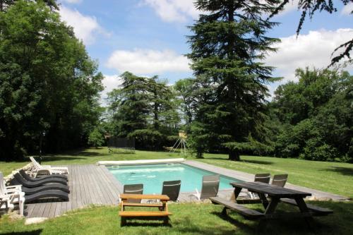 Agroturismo Chambres D'h�tes Le Jardin Des C�dres