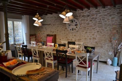 Bed & Breakfast Chambres D'h�tes Villa De Vienne-en-arthies