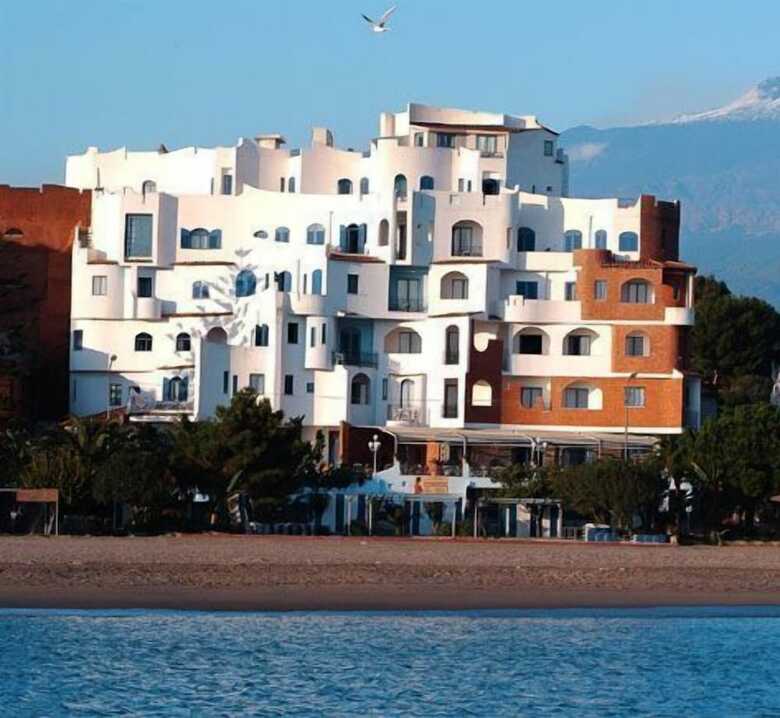 Sporting Baja Hotel