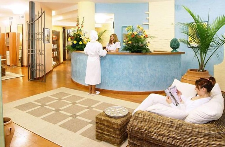 Sporting Baja Hotel