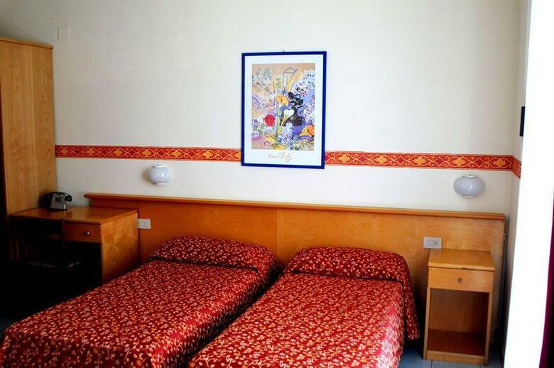 Sporting Baja Hotel