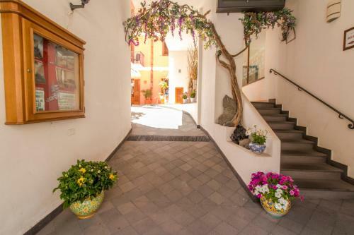 Hotel Residence Alberghiero Eolie