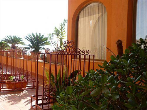 Andromaco Palace Hotel
