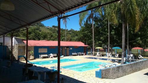 Hostal Pousada Parque Macaquinhos Turismo