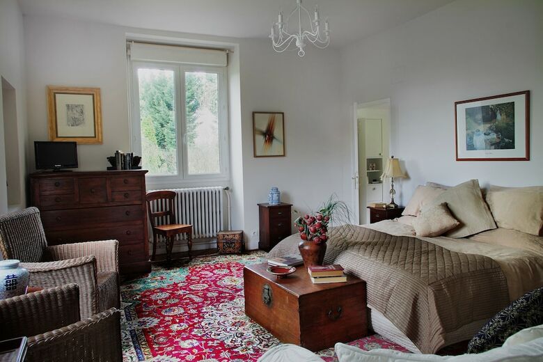 Hostal Manoir Petit Meysset