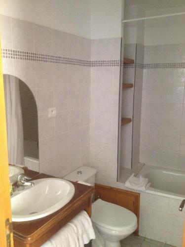 Hotel Le Clos Des Ar�mes