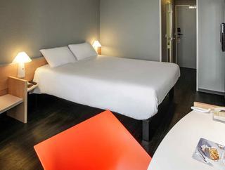Hotel Ibis Granville Port De Plaisance