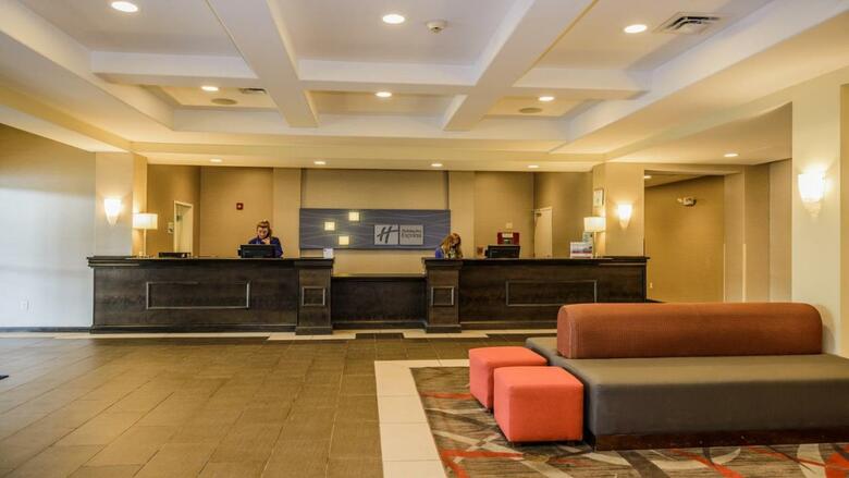 Hotel Holiday Inn Express And Suites - Bradford