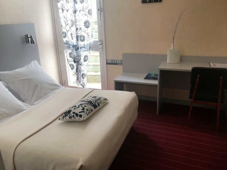 Hotel H�tel Du Commerce