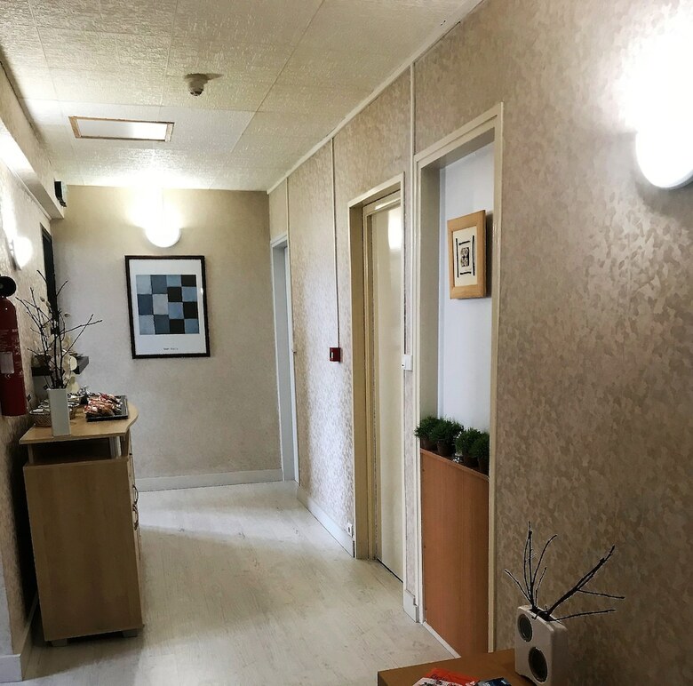 Hotel H�tel Du Commerce