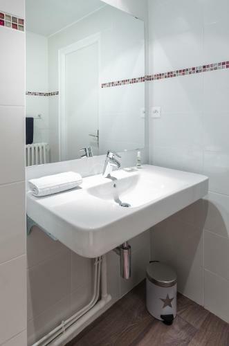 Hotel H�tel Du Port Et De L'aven
