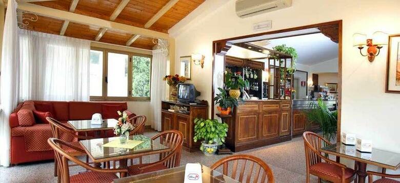 Hotel Soleado
