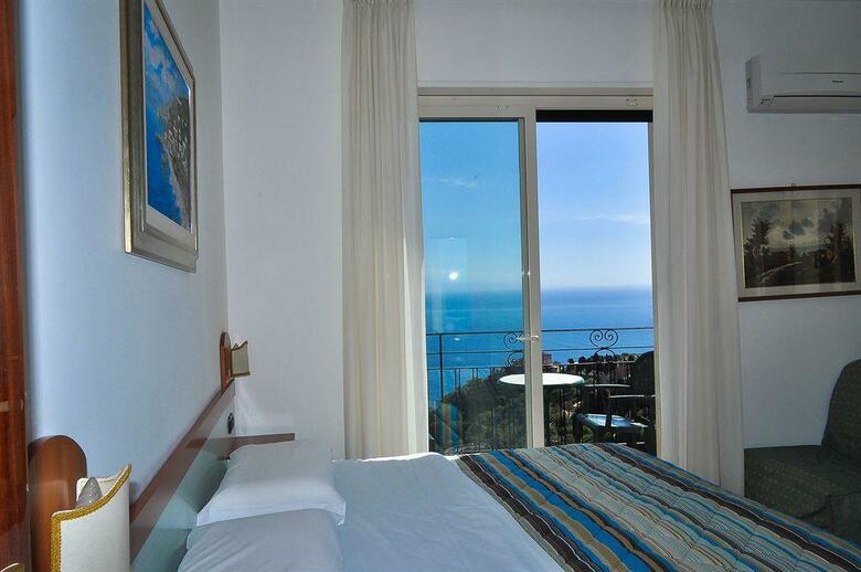 Hotel Condor