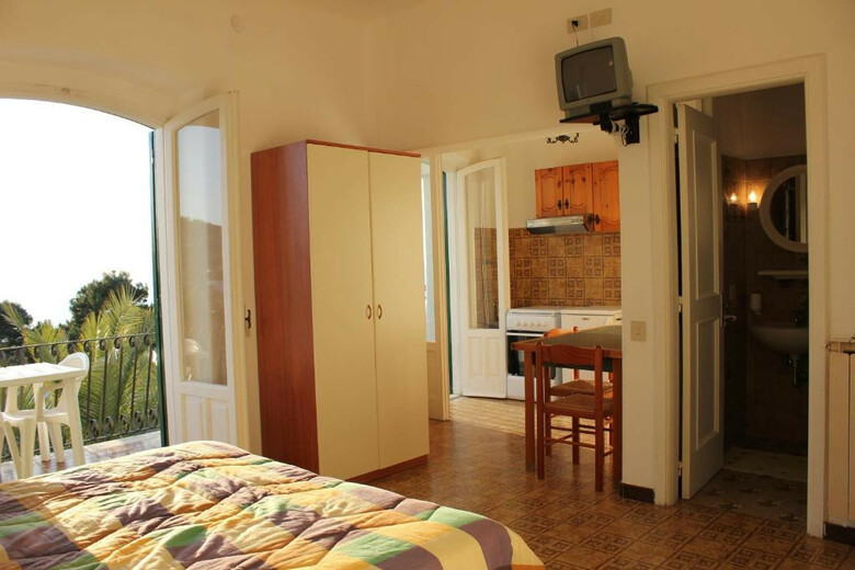 Paco Residence