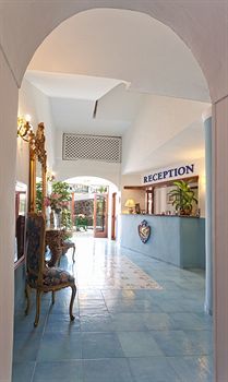 Hotel Antares