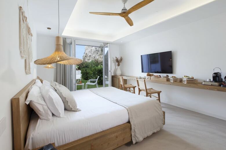 Hotel Maya Beach Resort