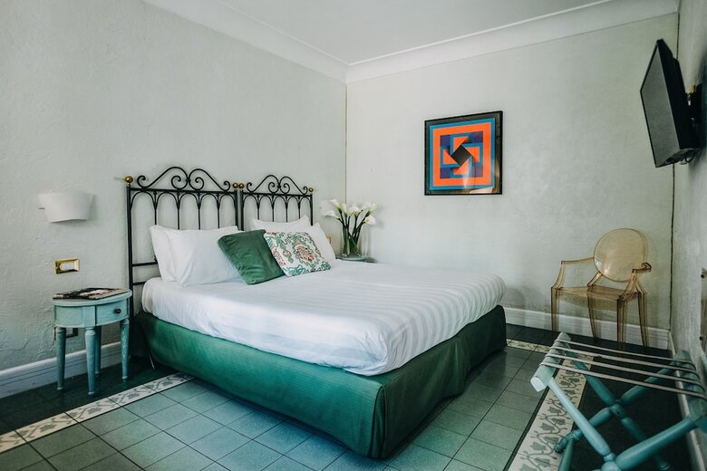 Hotel Costantinopoli 104