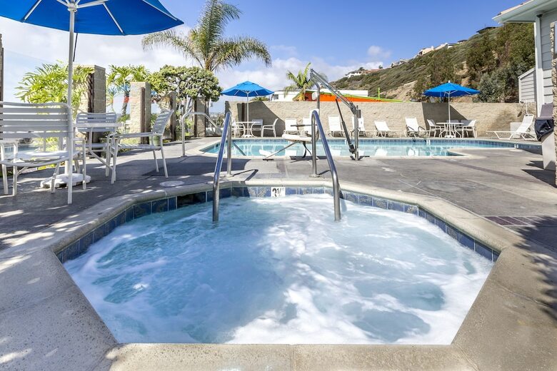 Hotel Capistrano Surfside Inn