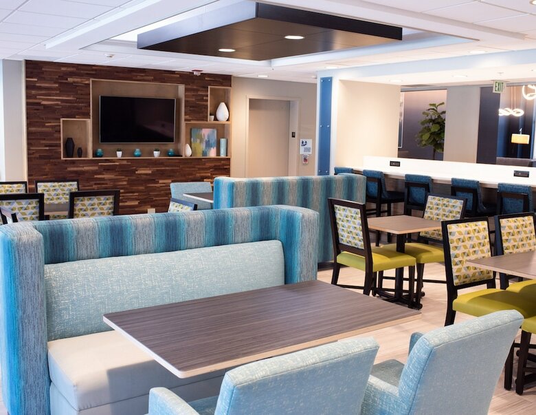 Holiday Inn Express Hotel & Suites Conover - Hickory Area