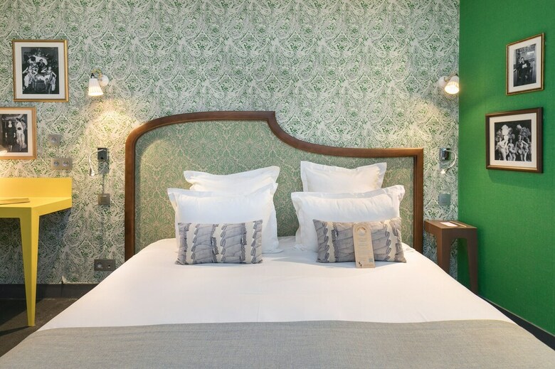 Josephine Hotel