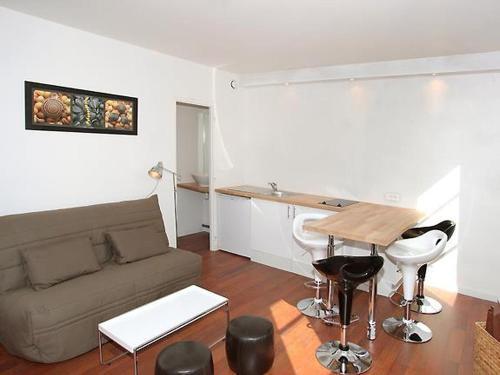 Apartment Grimaux.5