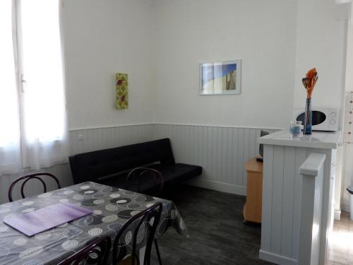 Aparthotel H�tel-r�sidence Le Grillon