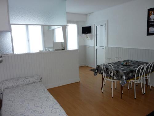 Aparthotel H�tel-r�sidence Le Grillon