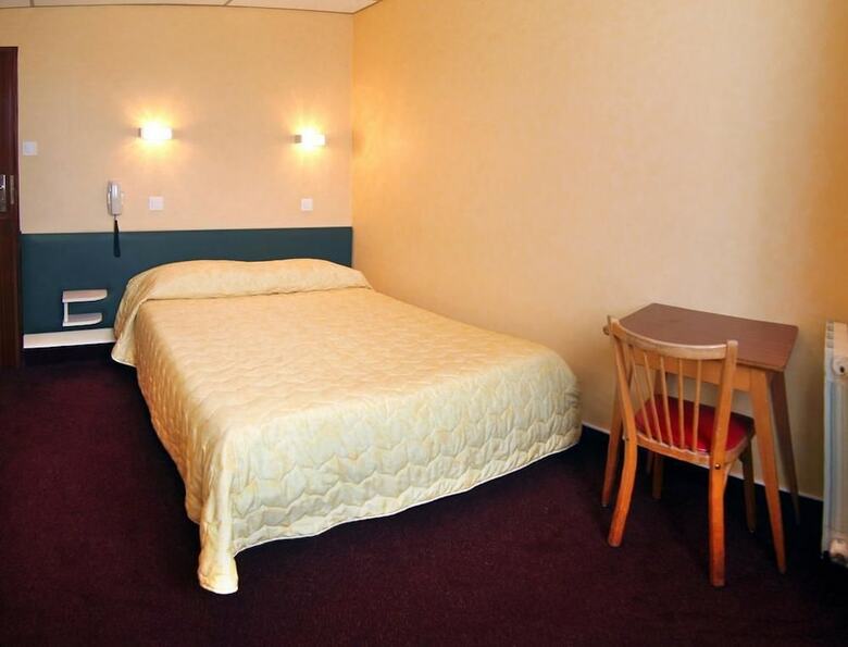 Hotel H�tel Montfort