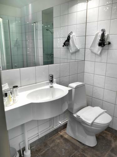 Maudes Hotel Solna