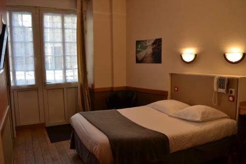 Hotel H�tel-restaurant La Porte Saint Pierre