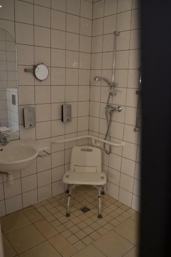 Hotel H�tel-restaurant La Porte Saint Pierre