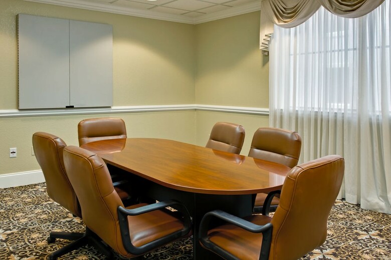 Hotel Staybridge Suites Orlando Airport South