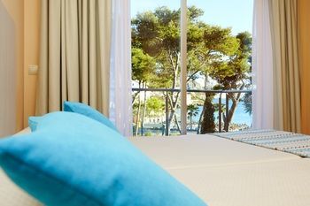 Universal Aparthotel Don Camilo