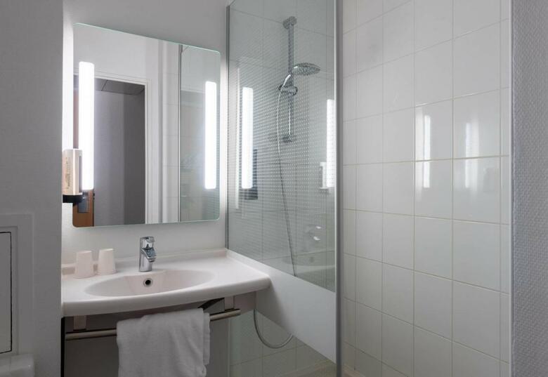 B&B Hotel Amiens Centre Cath�drale